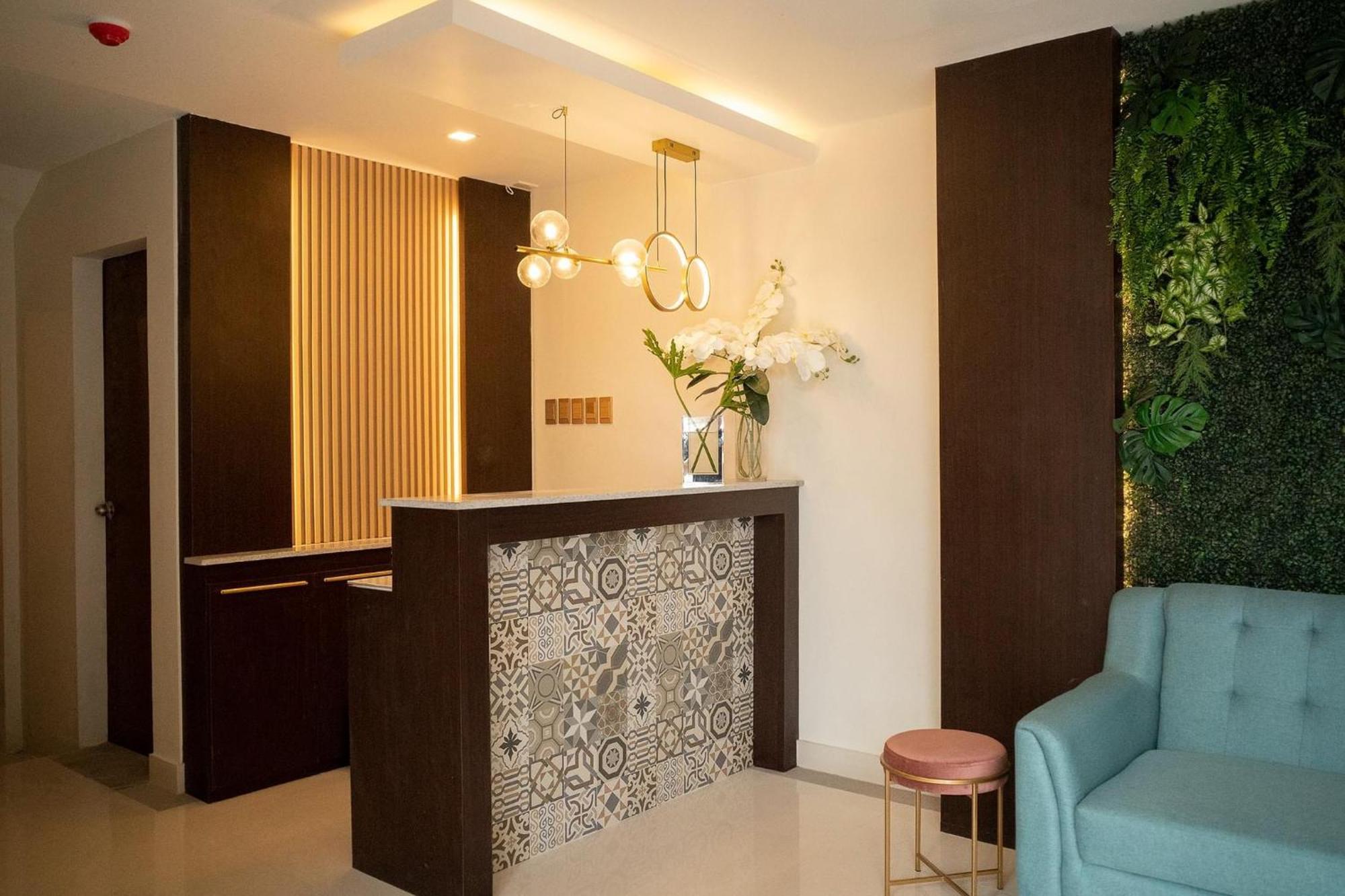 717 Residences Iloilo City Exterior photo